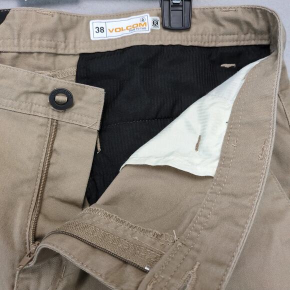 Volcom True to This Tan Khaki Chino Shorts Men's 38x9.5" Pockets Preppy Gorpcore - Picture 3 of 10